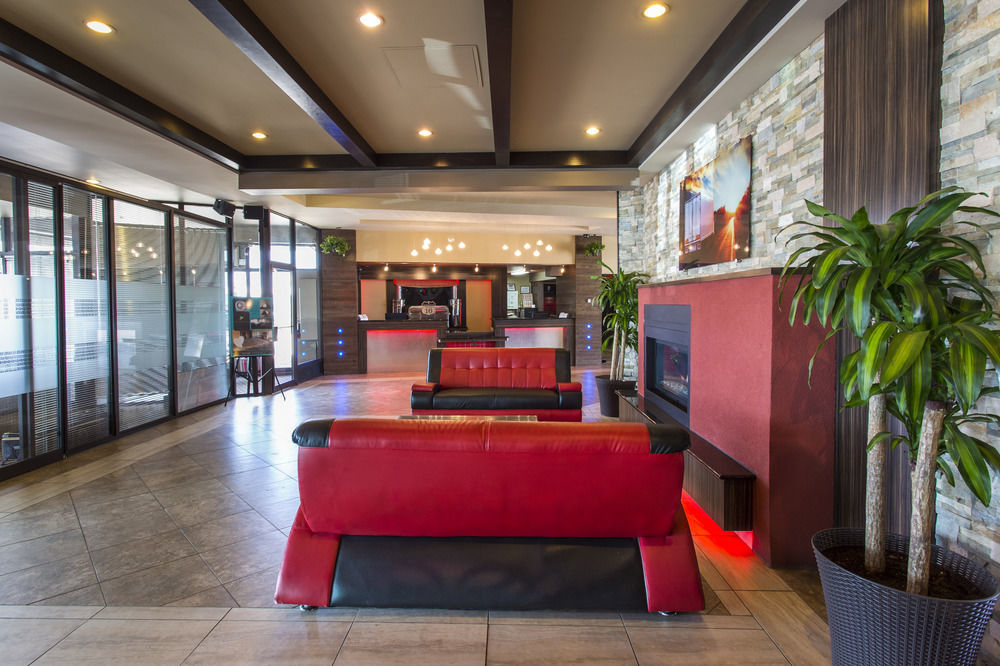 Ramada By Wyndham Edmonton Yellowhead Nw Экстерьер фото