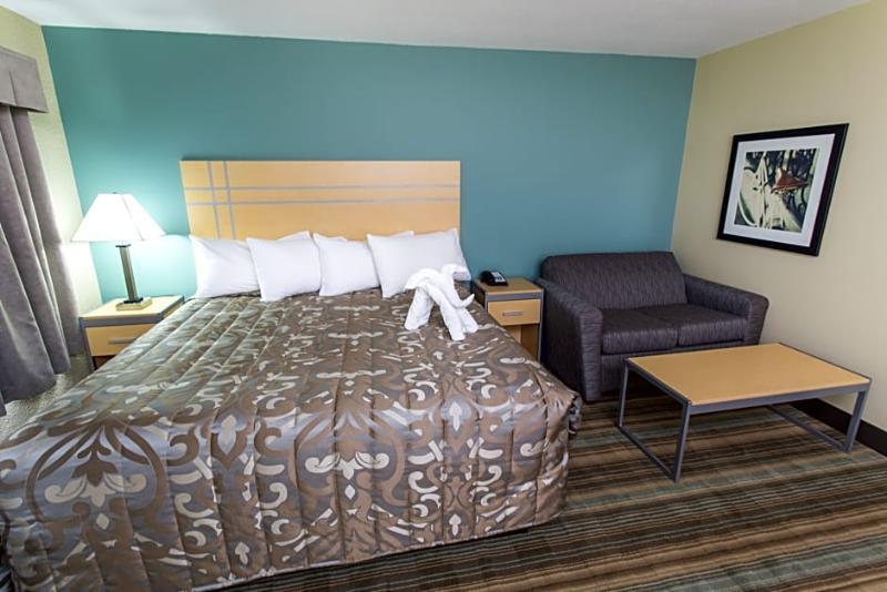 Ramada By Wyndham Edmonton Yellowhead Nw Экстерьер фото